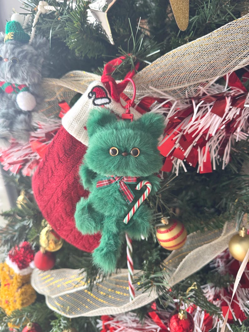 Handmade Green Christmas Kitty Charm